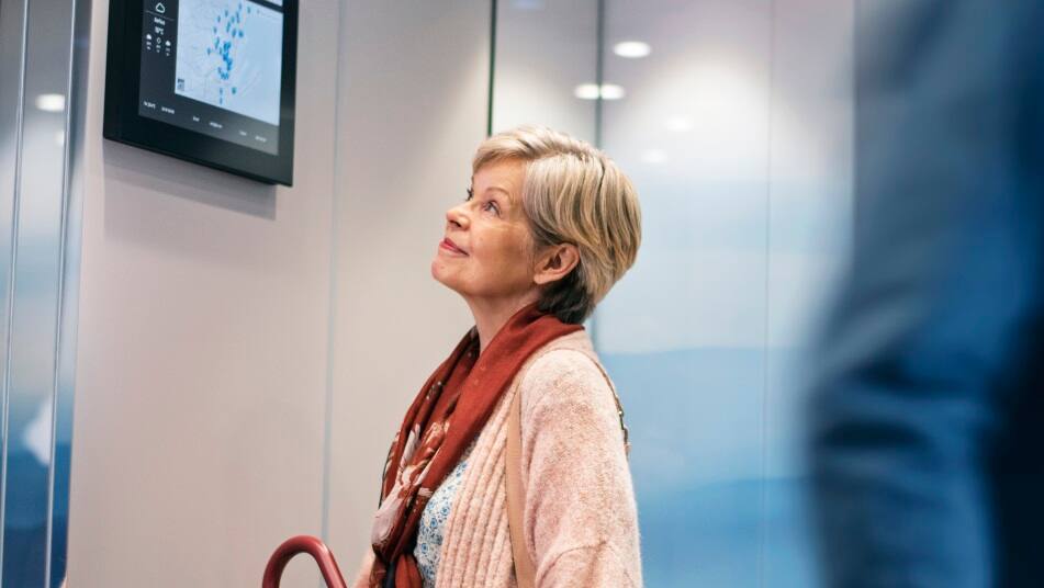 img_KONE_Feat_Old_Lady-951x535